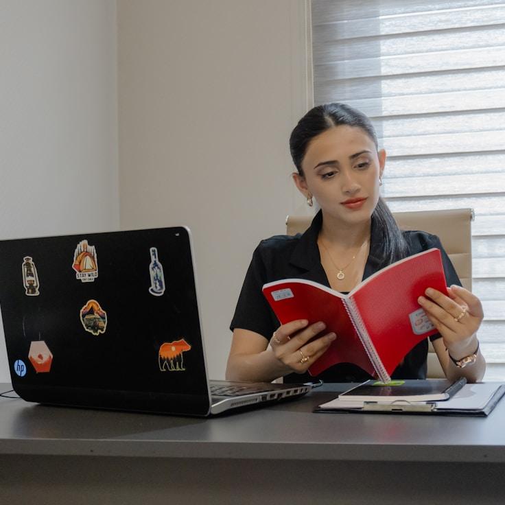 Photo-realistic 3D product render example